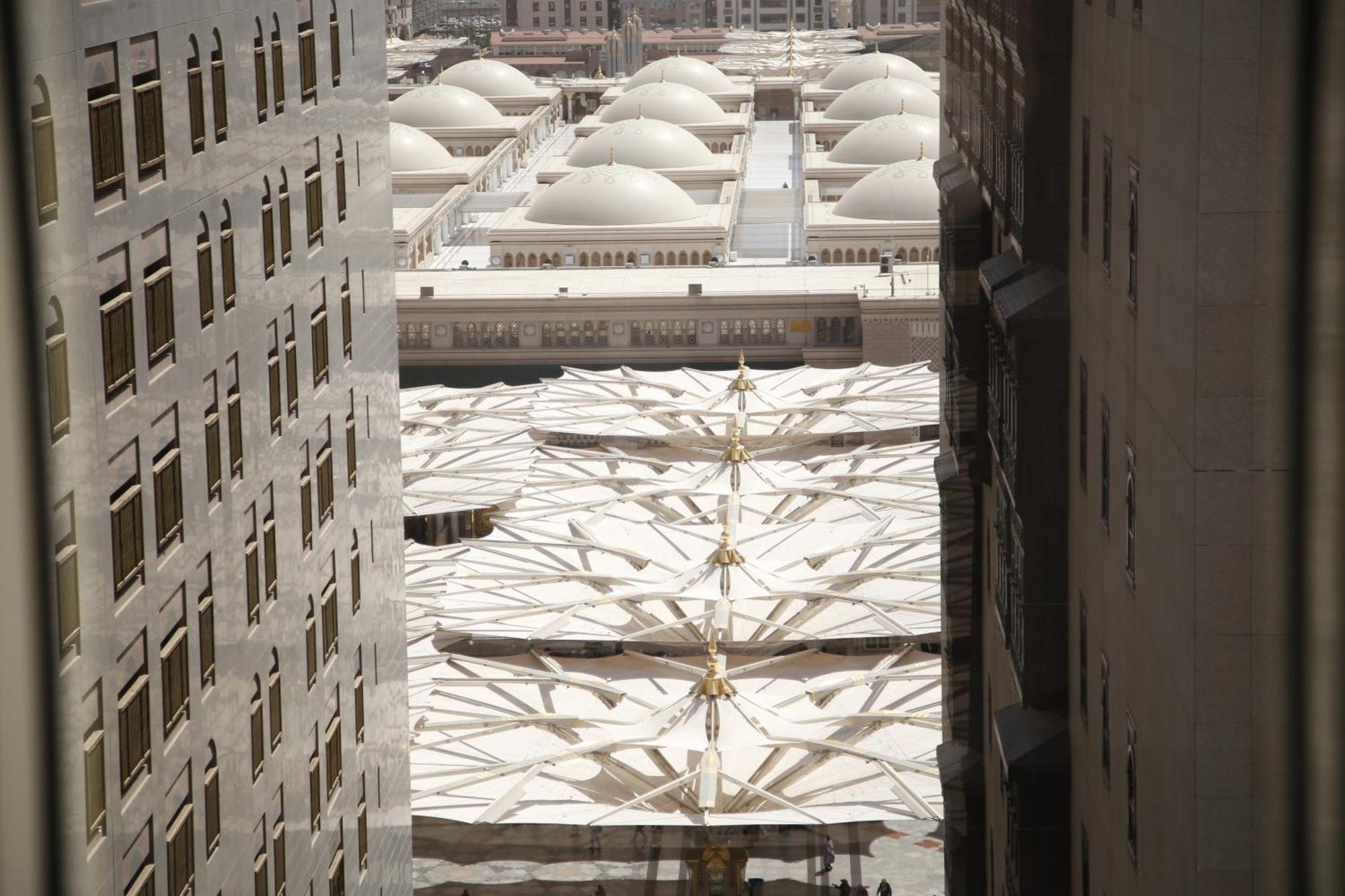 Maden Alrawda Hotell Medina Exteriör bild The al-Masjidal Nabawi