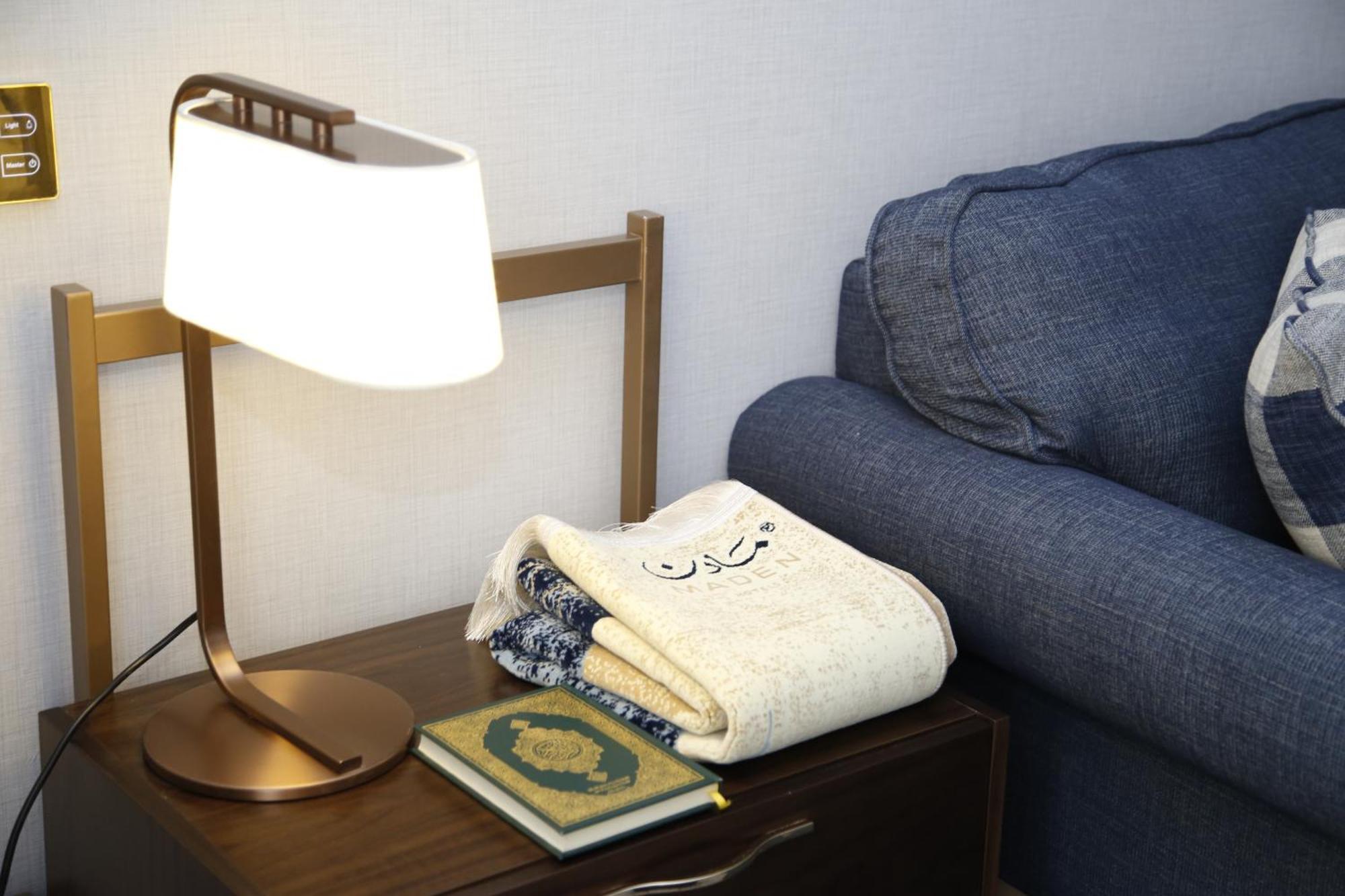 Maden Alrawda Hotell Medina Exteriör bild A table lamp
